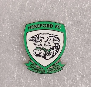 HEREFORD FC CLUB CREST LAPEL BADGE G - Picture 1 of 1