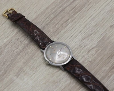 Vintage Lucien Piccard Automatique Seashark Stainless Steel Watch Alligator Band - Image 1 of 4