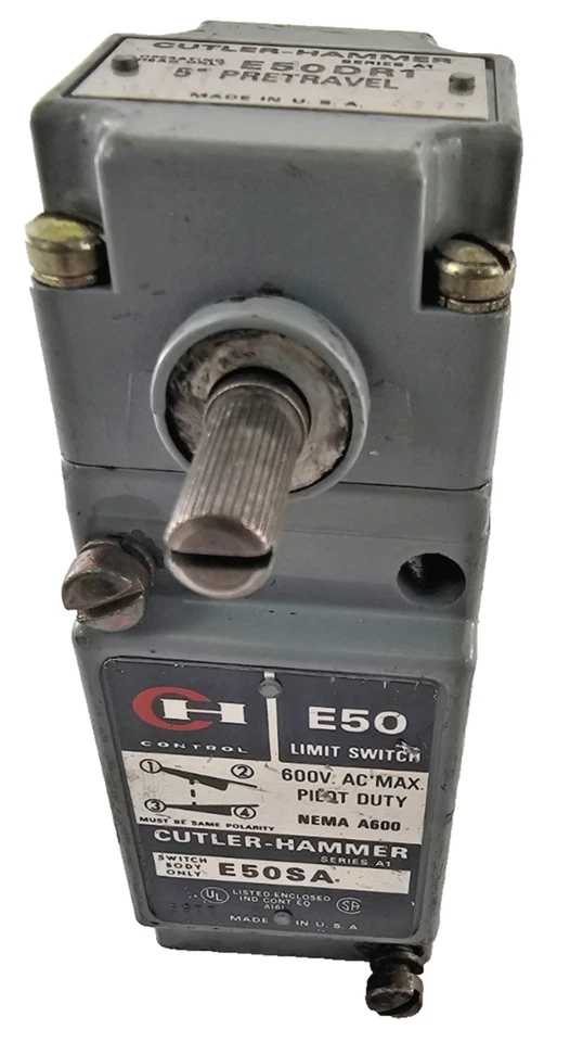 E50 CUTLER HAMMER LIMIT SWITCH BODY WITH HEAD - Image 1 of 4