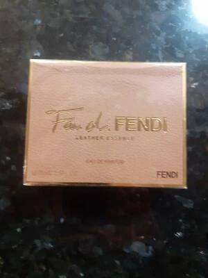 Parfum sehr selten - Bild 1 von 4