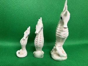 3er Set Vintage Miniatur rosa Seepferdchen Bone China Figur Japan selten - Bild 1 von 7