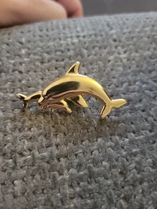 Spilla spilla vintage madre e bambino tono oro delfini - Foto 1 di 5