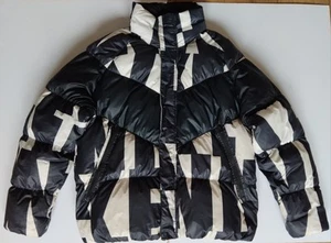 Nike "Just Do It " Black & White Puffer Down Jacket - Men's Size Medium - Picture 1 of 13