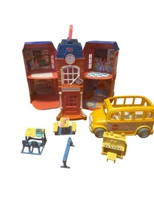 Fisher Price Sweet Streets Schule Spielset 2002 Mattel Zubehör - Bild 1 von 10