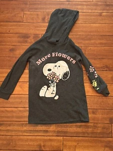 Peanuts Snoopy and Woodstock Girls Gray Hoodie Size 7/8 - Picture 1 of 3