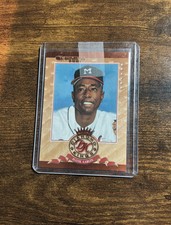 2001 Donruss All-Time Diamond Kings Hank Aaron ATDK-8 /2500 HOF