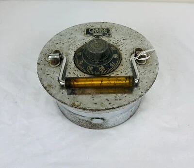 Tapa/cabeza segura Gary de colección para cerradura de seguridad tubular en tierra en piso Foto 1 de 4