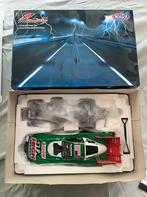 Coche divertido Mac Tools Addition 2007 John Force NHRA Castrol GTX Mustang Foto 1 de 2