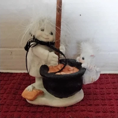 Figura Bruja Halloween Dreamsicles Vintage.  Caldero agitando su Foto 1 de 4