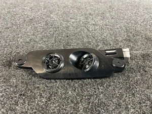 CADILLAC CT6 3.0L TURBO 16-20 WINDSHIELD SIDE GARNISH MOLDING RADIO SPEAKER 29K - Picture 1 of 2