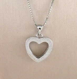 .925 Sterling Silber Herz Anhänger Halskette Negativ Weltraum sandgestrahlt strukturiert - Bild 1 von 2