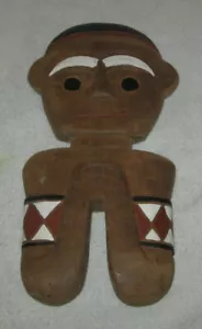 Vtg. 9 3/4" Painted Wooden Handmade Mask Sculpture Wood Carving, Wall Decor Art - Picture 1 of 5