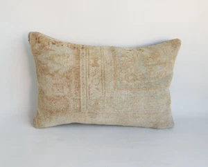 Handmade Turkish Rug Pillow Case, 16x24 Vintage Pillow Case, Organic Wool Pillow - Picture 1 of 9