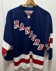 Camiseta vintage del equipo New York Rangers CCM azul talla mediana - Imagen 1 de 11