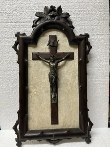 Antique black forest wood carved plaque crucifix religious 16x9” - Picture 1 of 14