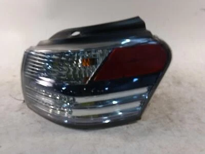 2010 Lexus HS250H Right Tail Light Assembly Red OEM 557266 Used 213K Miles Foto 1 de 4