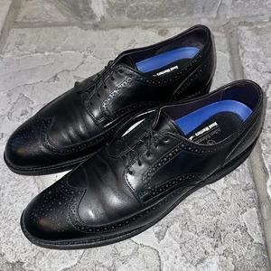 Near Mint Allen Edmonds Road Warrior Narrow-Fit Black Brogue Wingtip Shoes 11 B - Picture 1 of 9