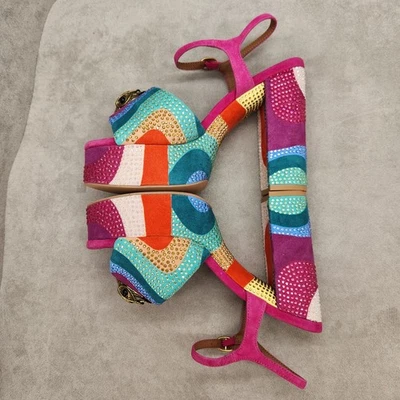 Sandalias de Plataforma Kurt Geiger 7.5 Rosa Gamuza Abstracta Kensington Gruesas Nuevas $218 Foto 1 de 4