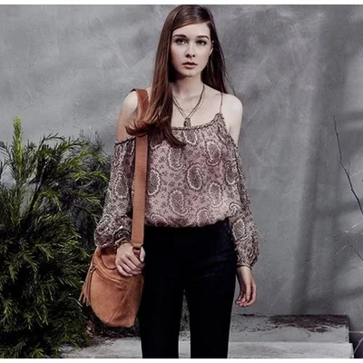 Elizabeth and James Paisley Cold Shoulder Maylin Blouse Medium NWT - Image 1 of 4