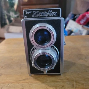Ricoh Super Ricohflex Medium Format TLR 120 Film Camera Untested Sold As Is - Picture 1 of 6