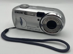 Vintage Sony Cyber-shot DSC-P73 4.1MP Digital Camera Silver - Full Working Order - Picture 1 of 8