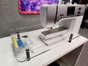 Bernina Activa 125 S Sew Steady Large Deluxe 2.0 Tisch 18X24 - Made in USA - Bild 1 von 2