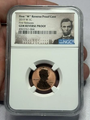 2019 W Reverse Proof Lincoln Shield Cent NGC GEM REVERSE PROOF  - Image 1 of 4