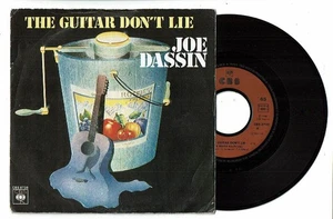 Joe DASSIN Vinyle 45T 7" THE GUITAR DON'T LIE - YELLOWSTONE COWBEAR - CBS 8738 - Picture 1 of 2