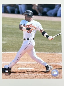 Sammy Sosa Unsigned 8x10 Licensed Photo File Baltimore Orioles Cubs White Sox - Picture 1 of 1