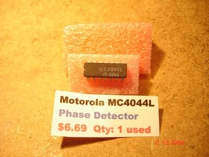 MOTOROLA MC4044L, PHASE-FREQENCY DETECTOR, USED-PULL - Picture 1 of 1