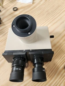 Olympus Microscope BH2 Trinocular Head with WK10x/20L eyepieces - Picture 1 of 4