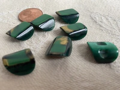 5 x Knöpfe 16mm flaschengrün grün jade gold Knebelknöpfe Schmuckknopf Knopf - Bild 1 von 2