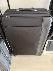 NEW Tumi ARRIVE 31” EXTENDED TRIP Dual Access 4 Wheel Packing Suit Case - BLACK - Picture 1 of 6
