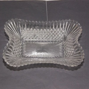 Vassoio/piatto in vetro tagliato vintage rettangolare 22 cm x 14 cm - Foto 1 di 7