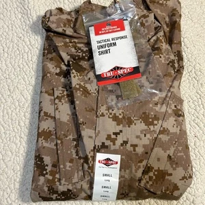 TRU-SPEC Men's Tactical Shirt S LONG Digital Camo Long Sleeve NWT - Picture 1 of 6