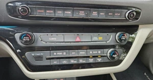 2016-2020 KIA SEDONA Dash Mounted AC A/C Heater Temperature Climate GENUINE OEM - Picture 1 of 5