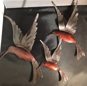 Set Of 3 Wall Hanging Art Metal Hummingbirds - Picture 1 of 2