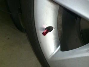 Aluminum 4 Pieces Set Red Tire Valve Stem Cap Covers Bicycle Auto Car - Picture 1 of 6