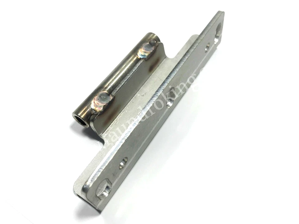 9955-029-002 HINGE, DOOR FOR DEXTER WASHER, REPLACES 9243-079-001 - Image 1 of 1