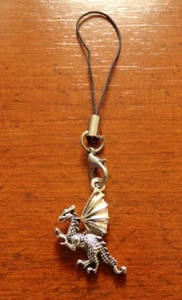 bijou de portable noir dragon 23 x 18 mm - Photo 1 sur 2