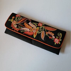 Vintage 1970s Black Pink Embroidered Leaf Floral Clutch Purse Bag - Picture 1 of 7