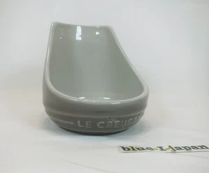 Le Creuset Supporto Mestolo Grigio Noce Noce per Vari Utensili Gres - Foto 1 di 9
