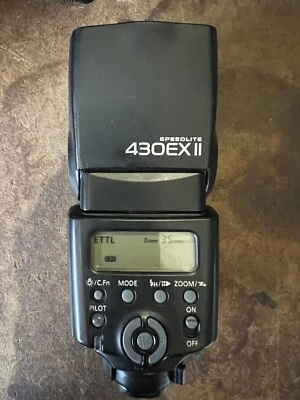 Canon Speedlite 430EX II Flash for Canon EOS - Image 1 of 4