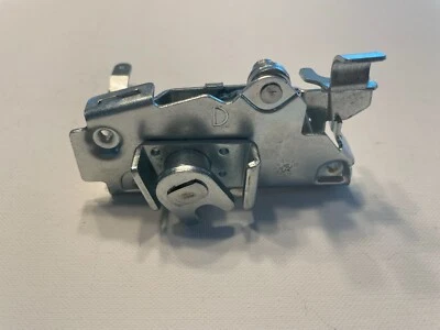 Mecanismo de bloqueo de puerta delantera lado derecho VW Volkswagen Bus T2 211837016H 1974-1979 Foto 1 de 4