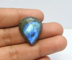 22.00 Cts Natural Labradorite Gemstone Cabochon Blue Fire Cut Stone 19x24x6 mm - Picture 1 of 3