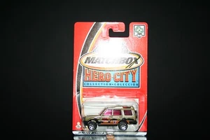 Matchbox 2002 #MB524 - Card #50 * Hero City - Land Rover Discovery - Picture 1 of 22