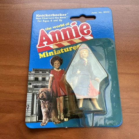 VINTAGE 1982 KNICKERBOCKER THE WORLD OF LITTLE ORPHAN ANNIE MINIATURES FIGURINE Cover