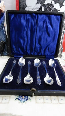 Antique Cased Set of Six John Deakin Sterling Silver Teaspoons : Sheffield 1915 - Imagem 1 de 4
