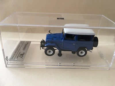 Century Dragon TOYOTA LAND CRUISER Serie 40 Foto 1 de 4