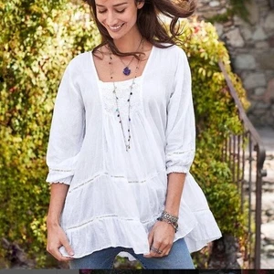 JP And Mattie White Top Size P Boho Peasant Beachy Smocked Laser Cut Out - Picture 1 of 5